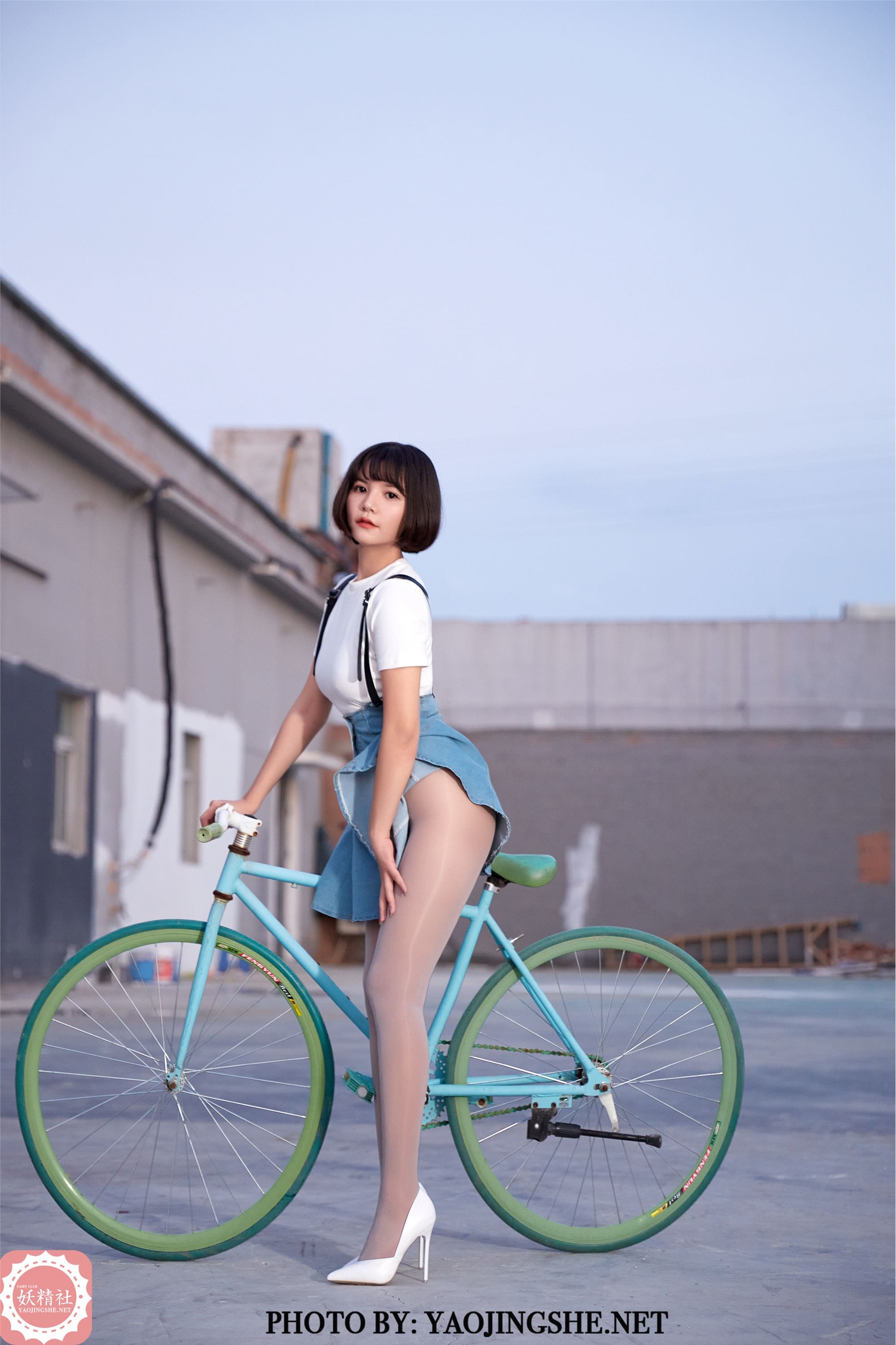 YAOJINGSHE 妖精社 T2043《唐飞飞-回家路上》